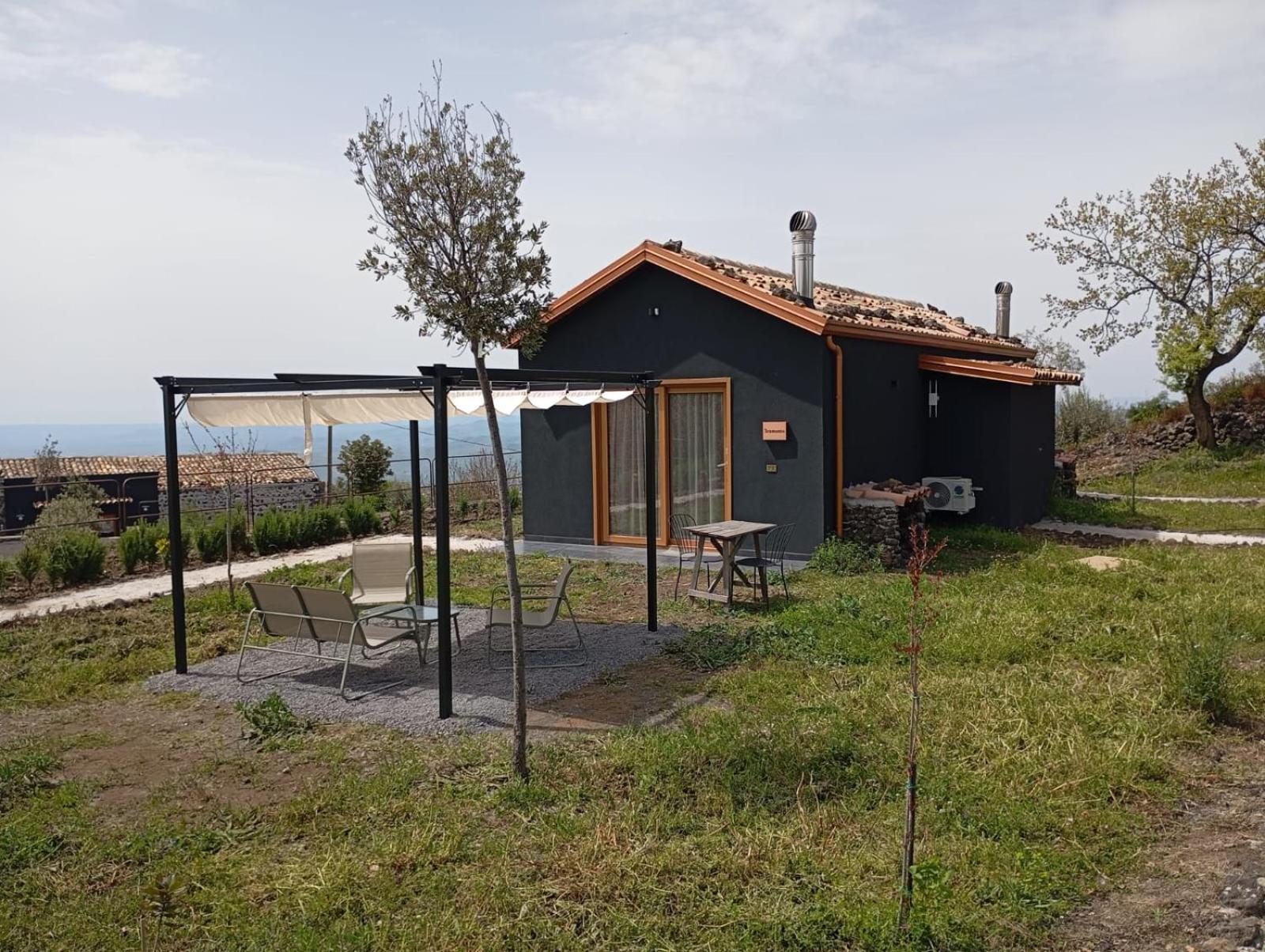 Podere Dell'Etna Segreta - Essential Nature Hotel & Glamping Biancavilla Exterior photo